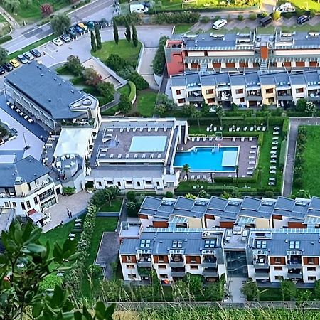Garda Lake Aloha Apartments トルボレ エクステリア 写真