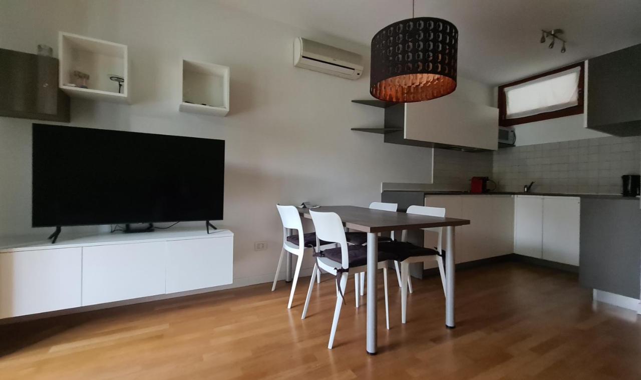 Garda Lake Aloha Apartments トルボレ エクステリア 写真